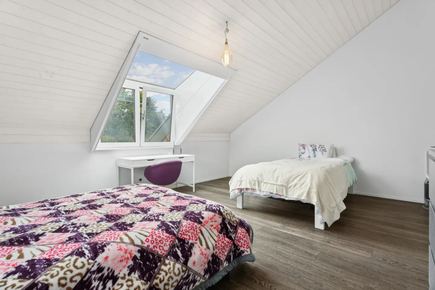 Bella casa indipendente di 5.5 locali vicino al Lago di Neuchâtel - Foto 8 di 11