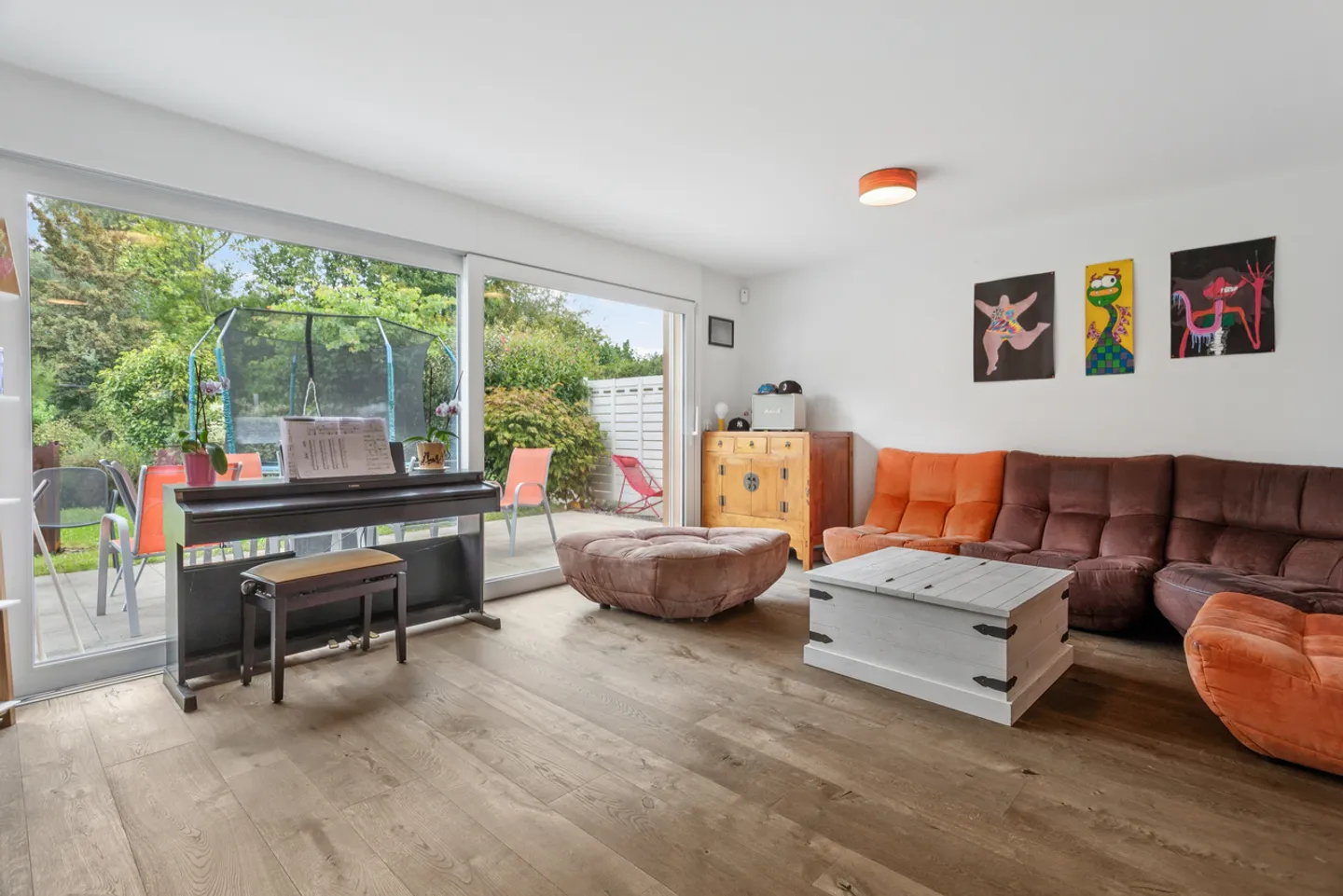 Bella casa indipendente di 5.5 locali vicino al Lago di Neuchâtel - Foto 4 di 11