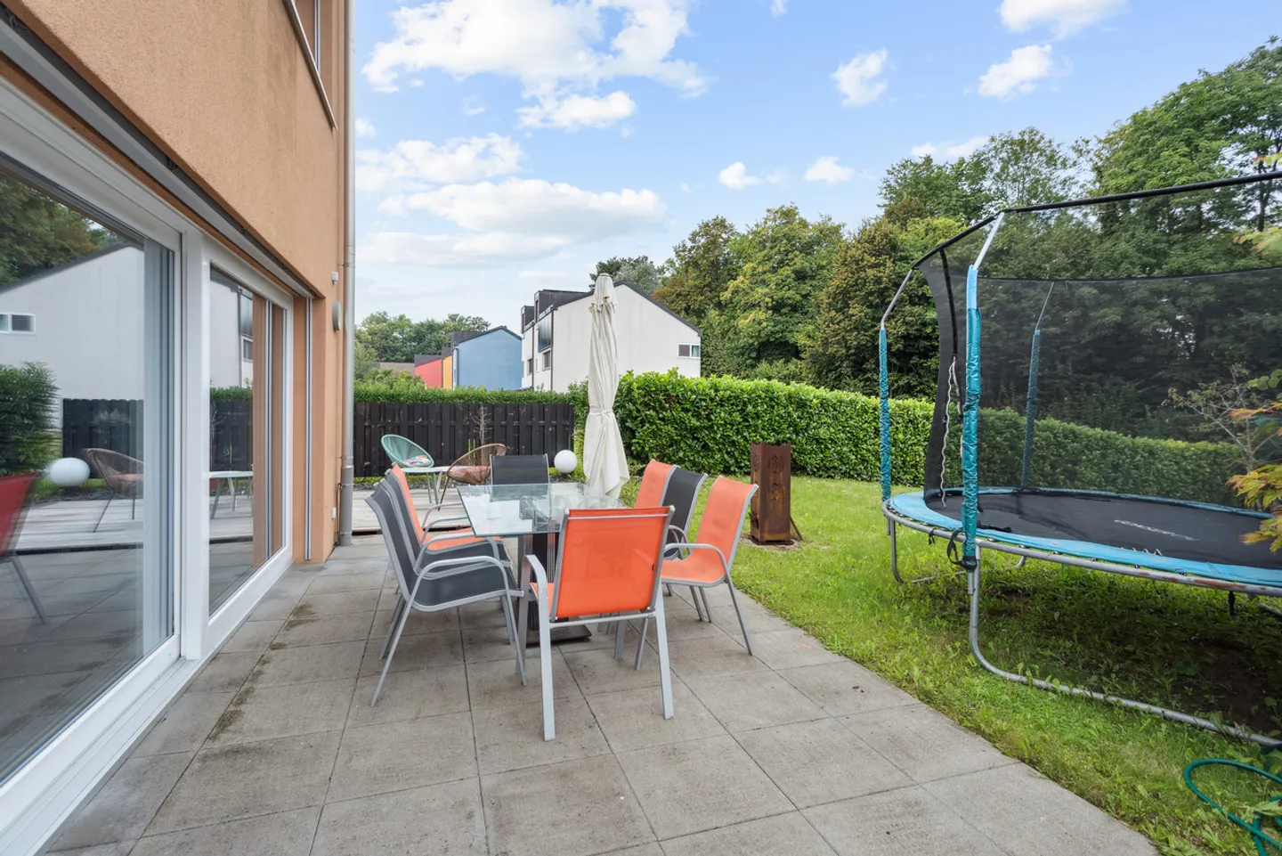 Bella casa indipendente di 5.5 locali vicino al Lago di Neuchâtel - Foto 6 di 11