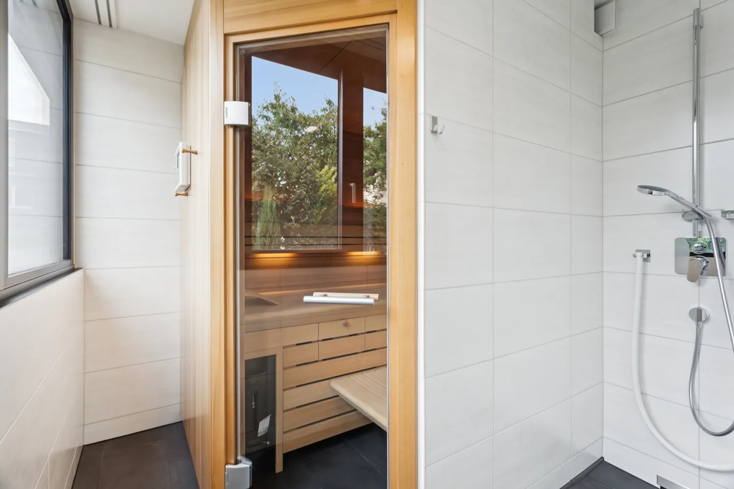 Appartamento di 4,5 stanze di alta qualità con giardino e vista lago - Foto 11 di 12