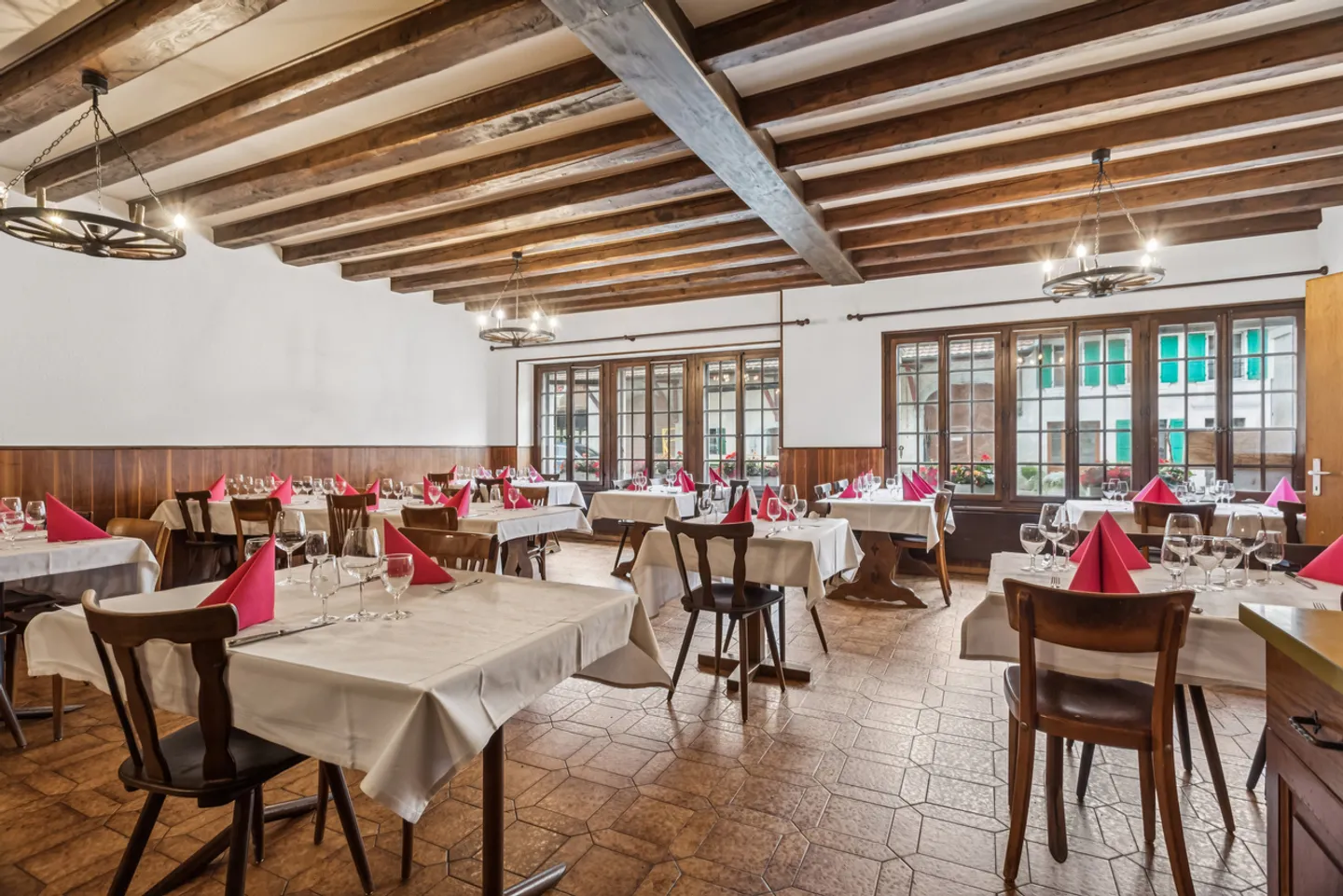 Gemischtes Gebäude mit Restaurant und Erweiterungspotenzial - Foto 13 von 13