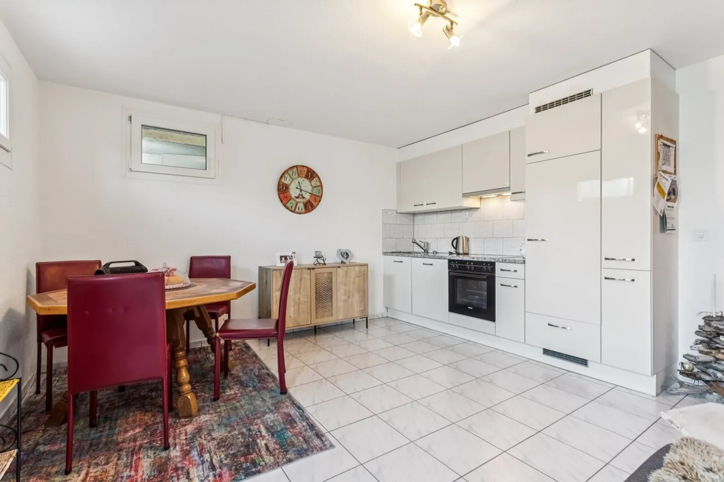 Magnifica villa bifamiliare con piscina e alloggio indipendente a Misery - Foto 7 di 13