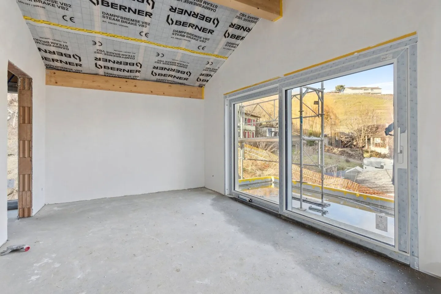 Außergewöhnliche neue Villa mit Panoramablick auf den Murtensee - Foto 6 von 13