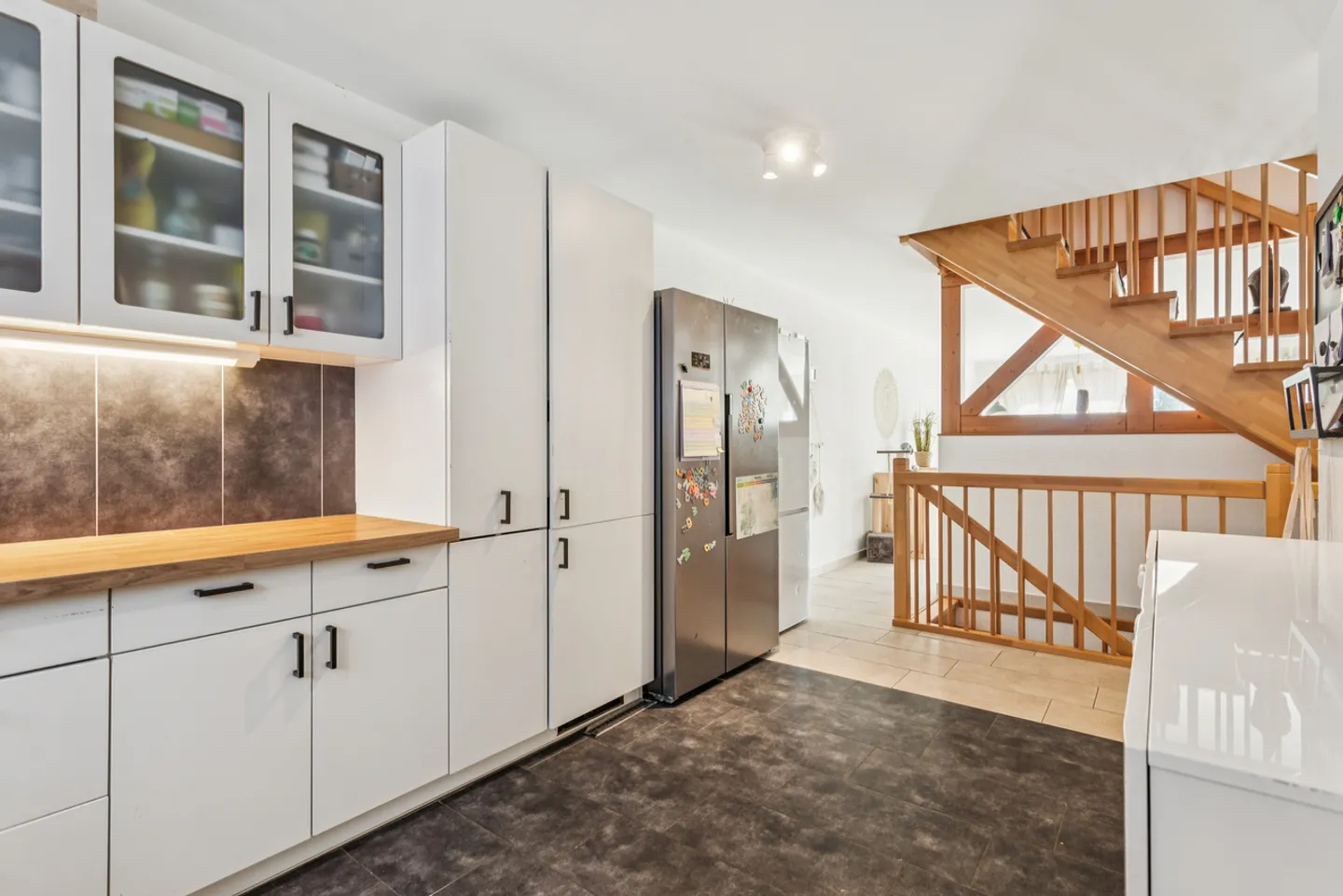 Geräumiges Familienhaus mit 6.5 Zimmern in Estavayer - Foto 4 von 13