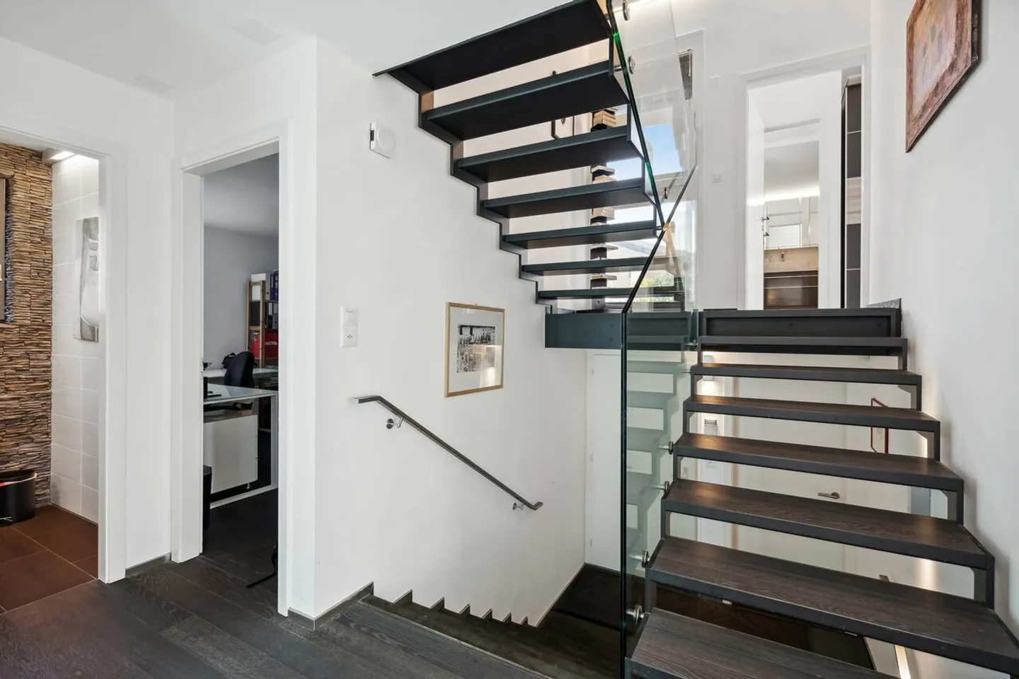 Très belle villa individuelle sur une parcelle de plus de 2'000 m² ! - Photo 9 sur 13