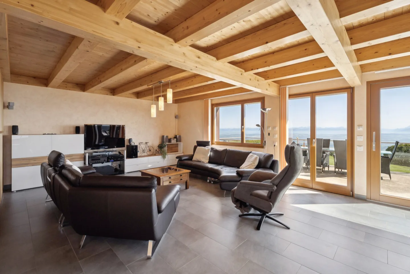 Chalet en ossature bois avec vue panoramique époustouflante - Foto 8 von 13