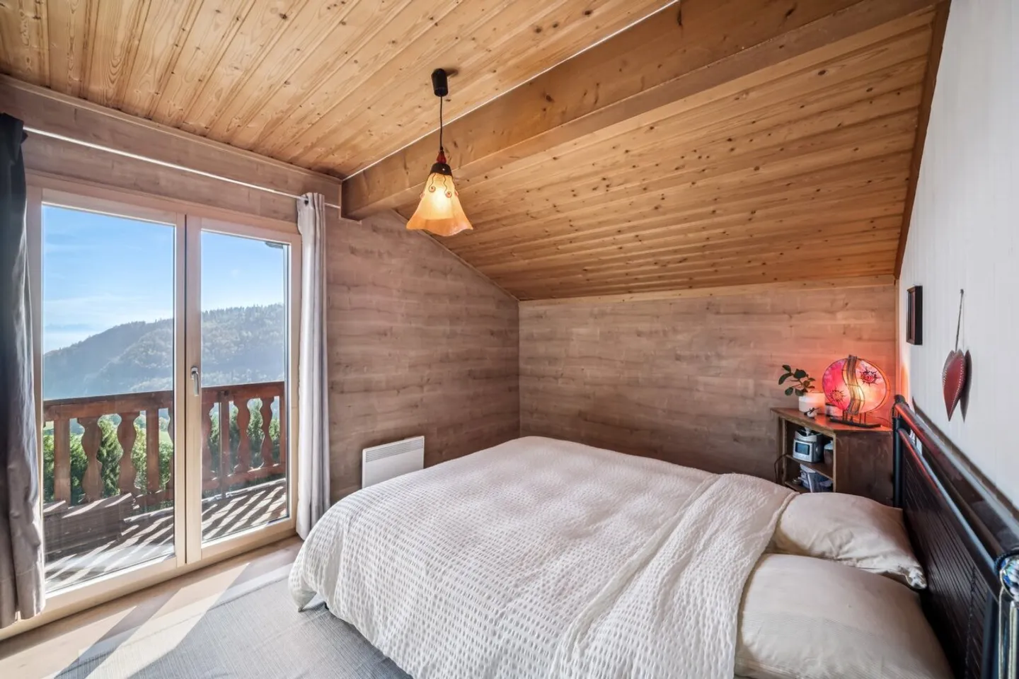 Einladendes Chalet mit Panoramablick auf die Ebene und die Alpen - Foto 13 von 13