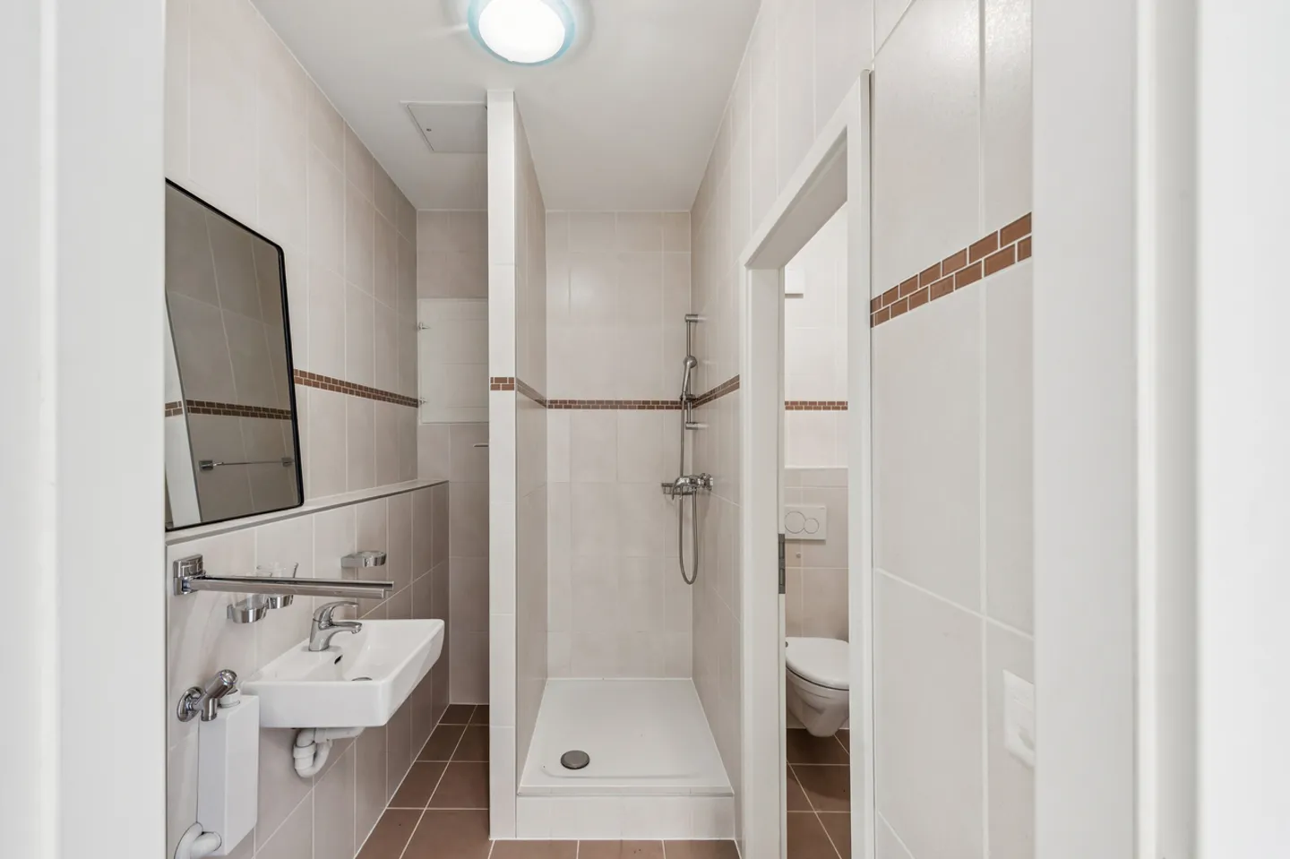 Gewerbefläche für verschiedene Aktivitäten - Foto 5 von 9