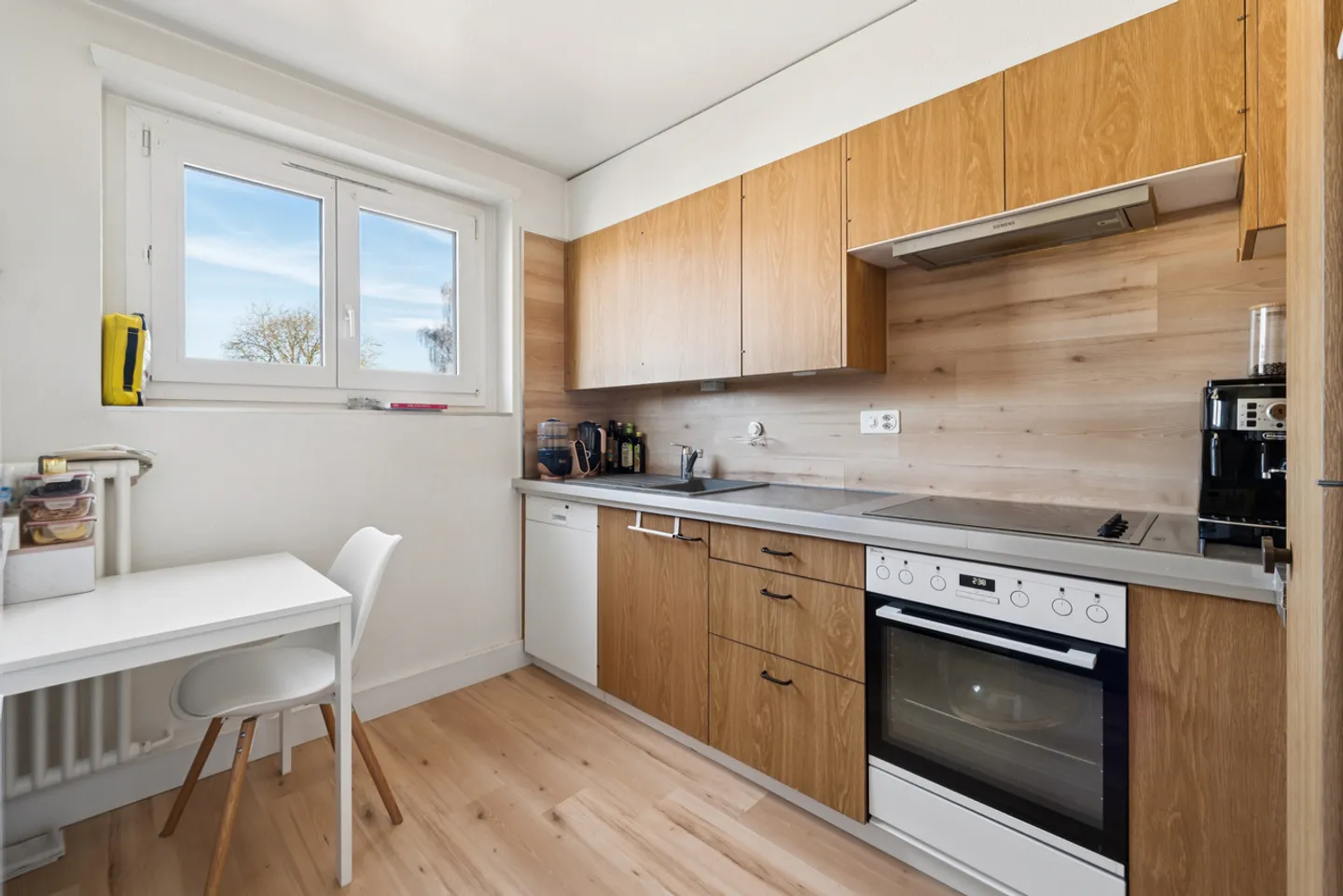 Maison Charmante avec Potentiel d'Investissement - Photo 12 sur 13