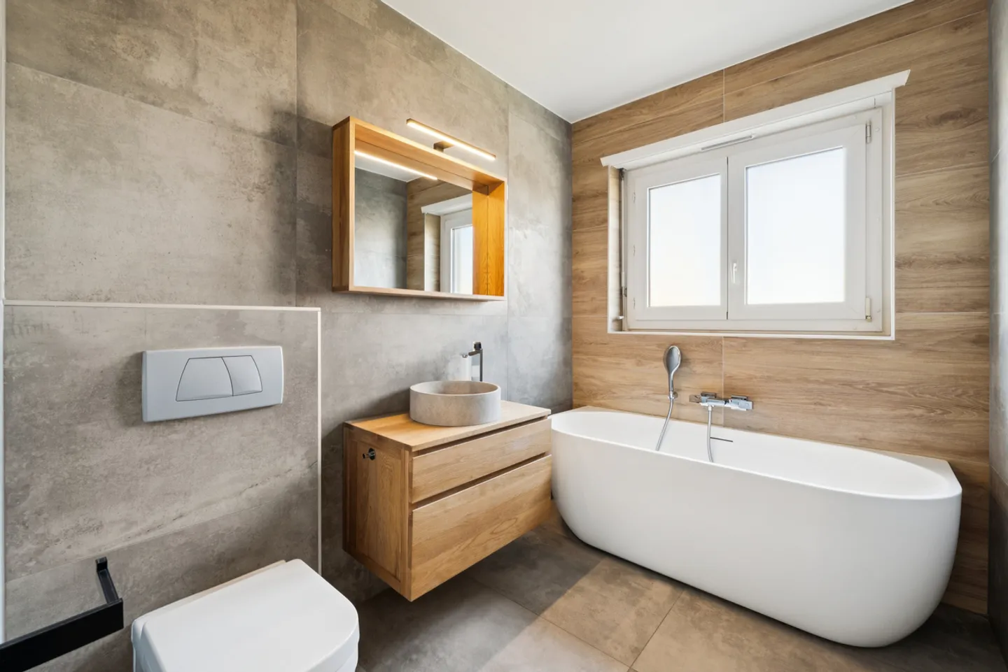 Maison Charmante avec Potentiel d'Investissement - Photo 10 sur 13