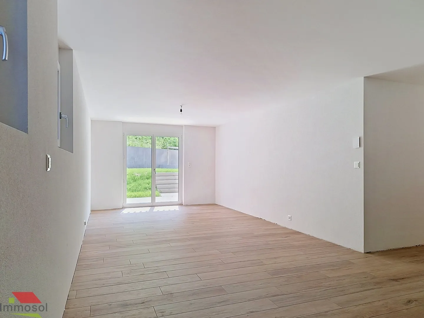Ollon - New 3.5 Room Apartment with Garden - Photo 5 of 11