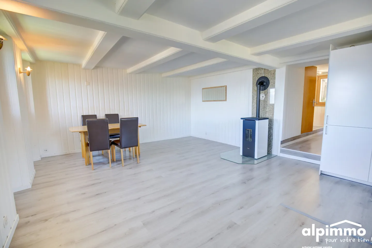 Sympathique 3p. au coeur du vieux village de Nendaz ! - Foto 3 von 13