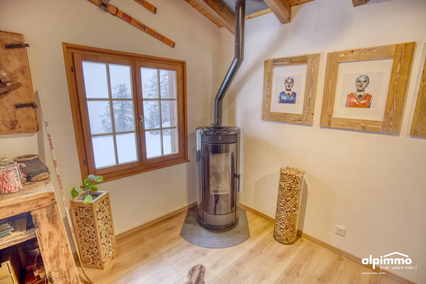 Chalet de caractère avec annexes - Photo 8 sur 13