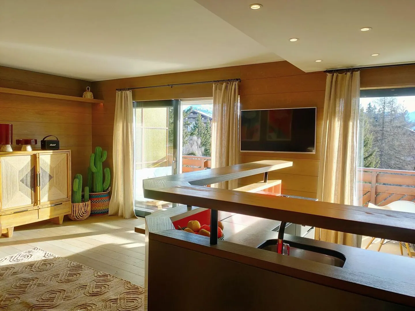 2,5 Zimmer Luxuswohnung mit Kamin - 62 m² renoviert und großer Balkon! - Foto 11 von 13