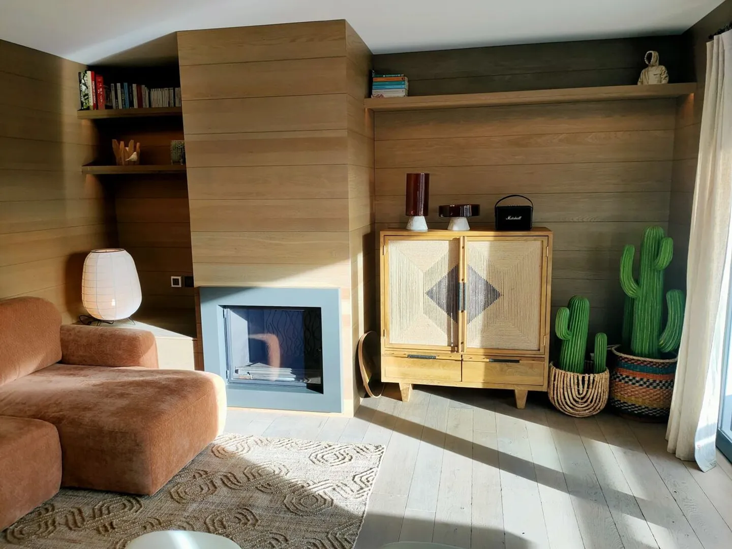 2,5 Zimmer Luxuswohnung mit Kamin - 62 m² renoviert und großer Balkon! - Foto 8 von 13