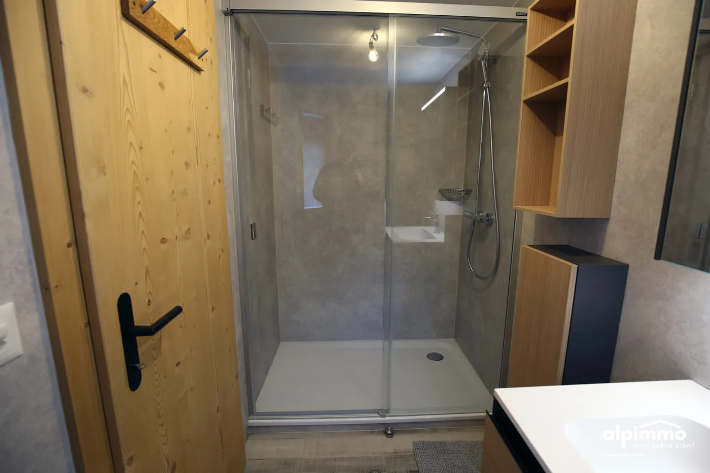 Modernes 3,5-Zimmer-Apartment - Foto 11 von 13