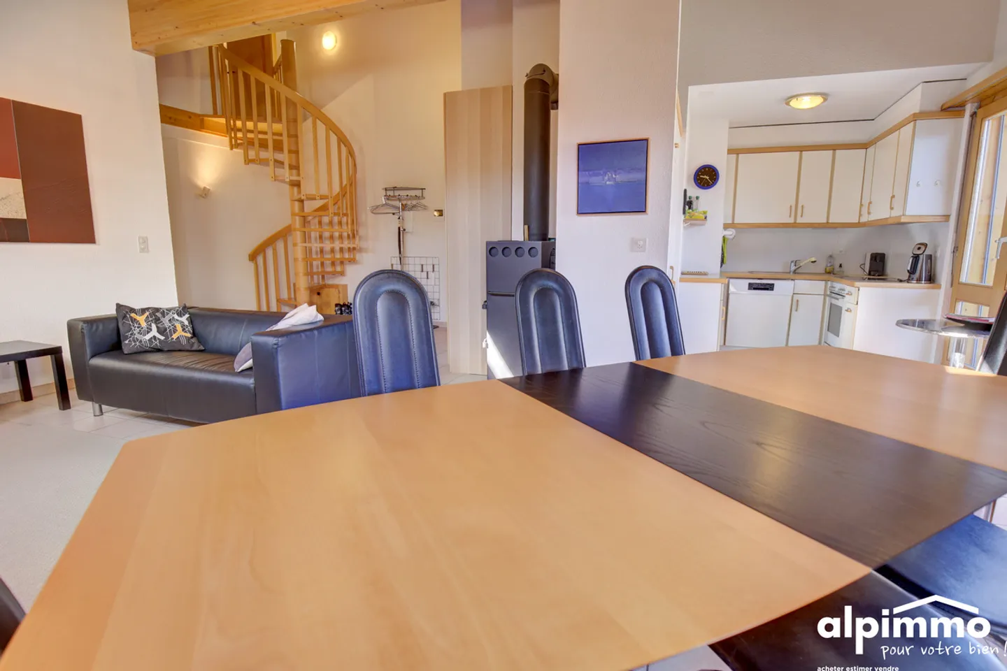 Bright duplex in the center of Nendaz-Station! - Photo 3 of 13