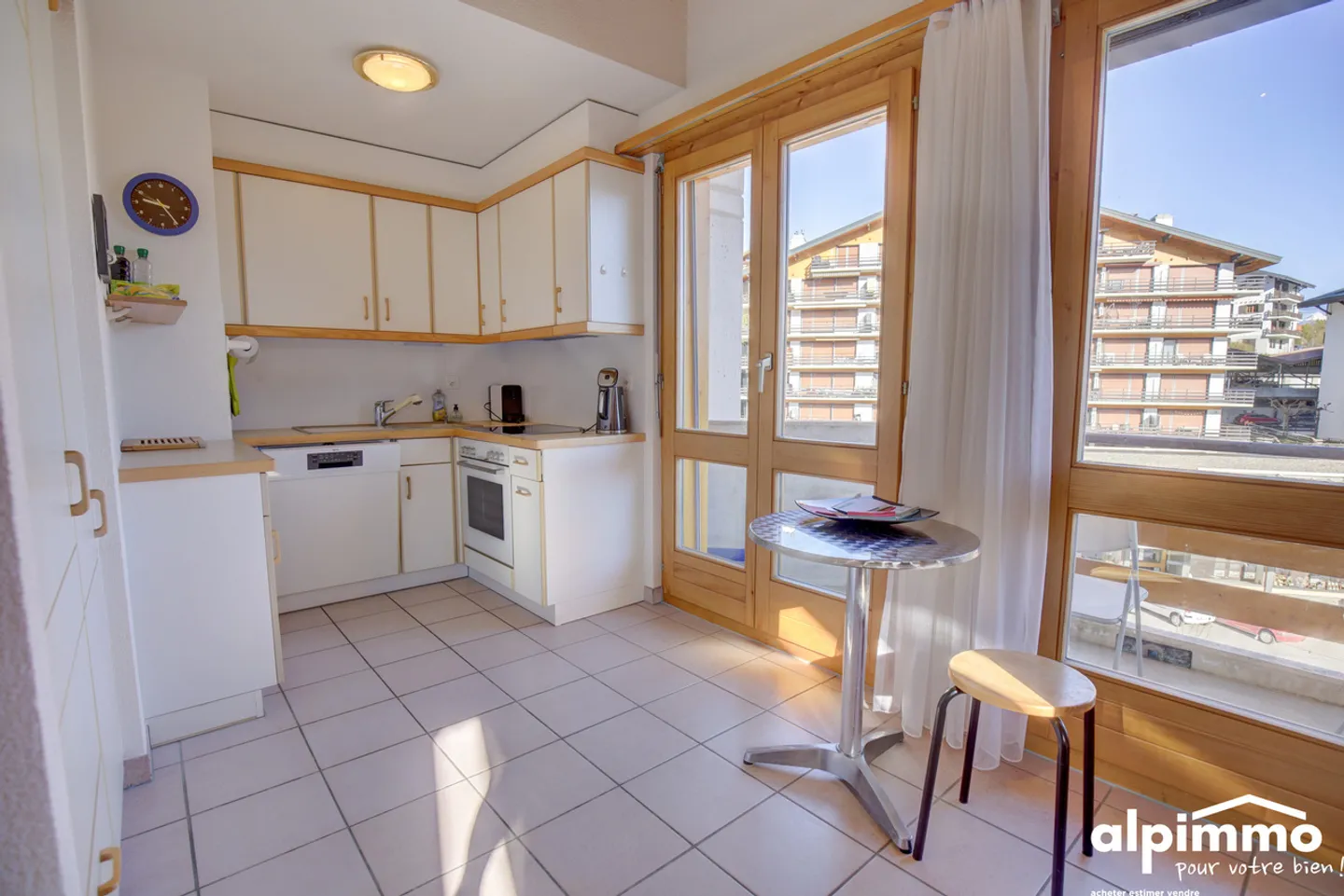 Bright duplex in the center of Nendaz-Station! - Photo 5 of 13