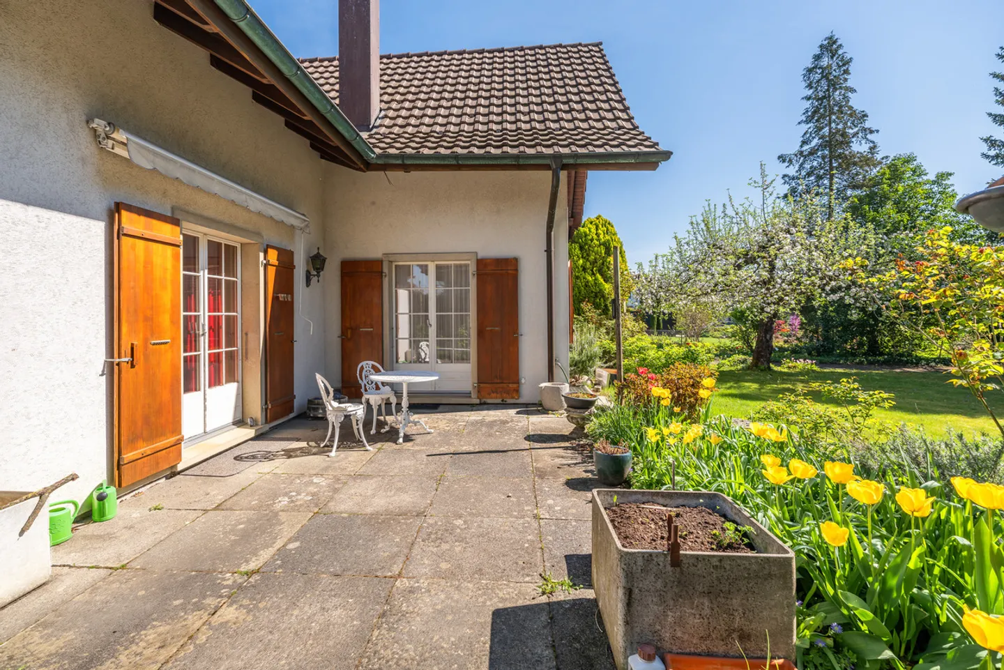 Seltene Gelegenheit! 5.5-Zimmer-EFH mit grossem Garten nahe Nidau-Büren-Kanal - Photo 7 of 13