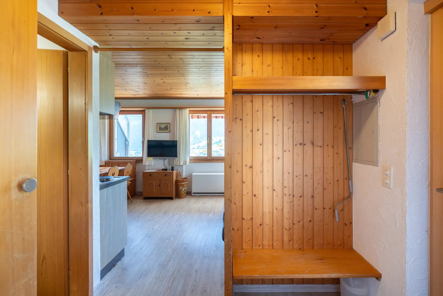 Holiday apartment with spectacular mountain view - a place to linger - Photo 4 of 13