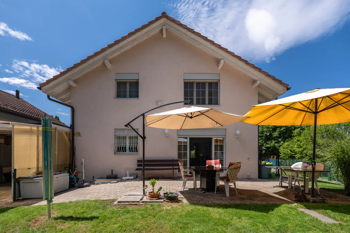 Charmantes Einfamilienhaus an der Aare - Foto 2 von 13