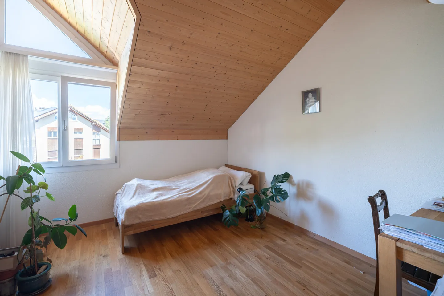 Nicht alle Tage! Wunderbare 4.5 -5.5 Zi.-Dachwohnung mit Galerie - Foto 8 von 13