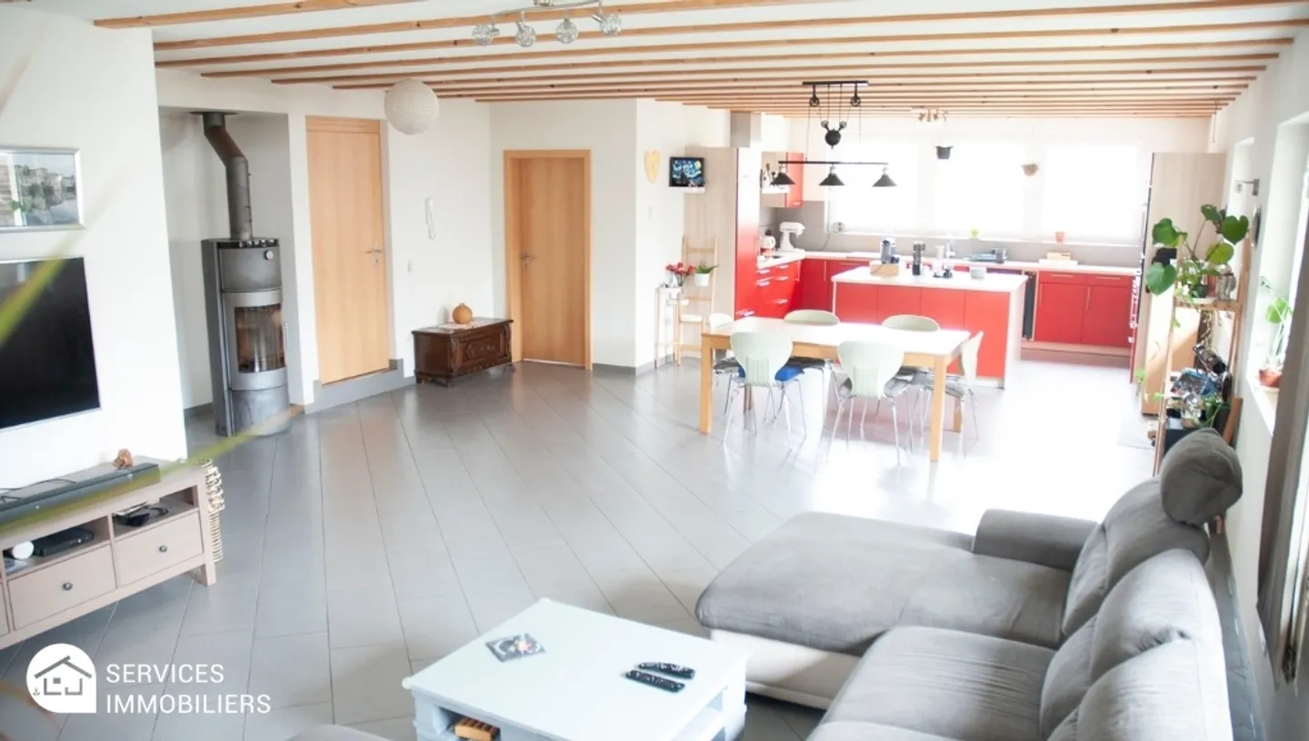 Villa molto spaziosa con studio indipendente - Foto 2 di 13