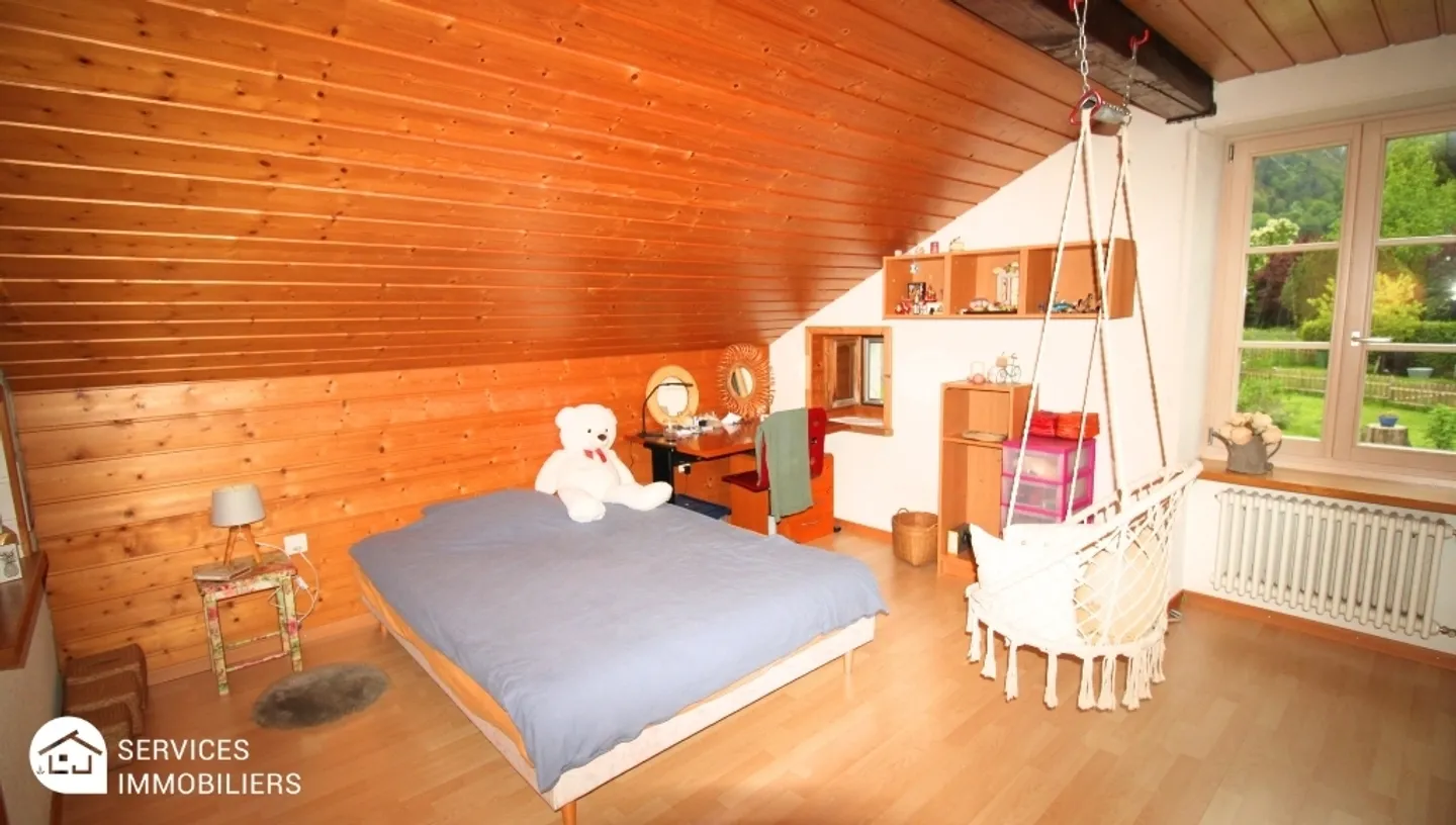 Multifamily House - Former Farm of the Bernese Jura - Photo 7 of 13