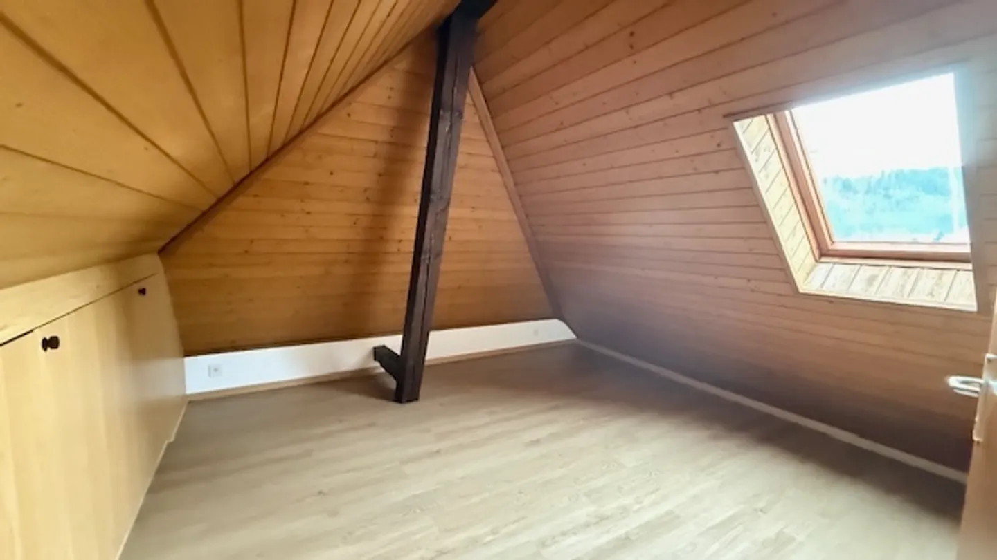 Grand appartement chaleureux dans un immeuble historique du village - Photo 6 sur 6