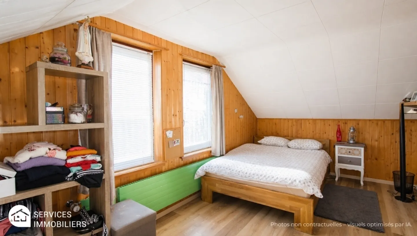 Casa familiare con terrazza, garage, annessi, rara! - Foto 12 di 13