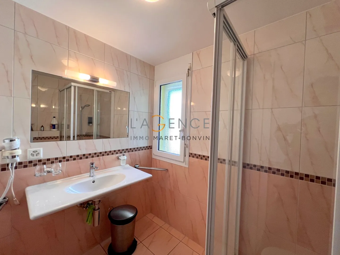 VILLA D'EXCEPTION A VENTHONE - Photo 10 sur 13