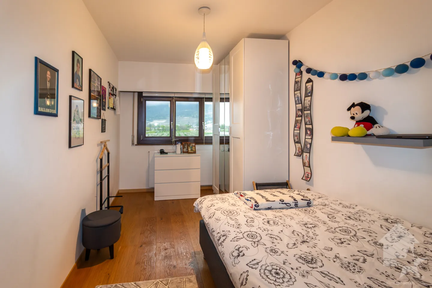 Charmante 5,5-Zimmer-Duplex-Penthouse vollständig geschmackvoll renoviert - Foto 10 von 13