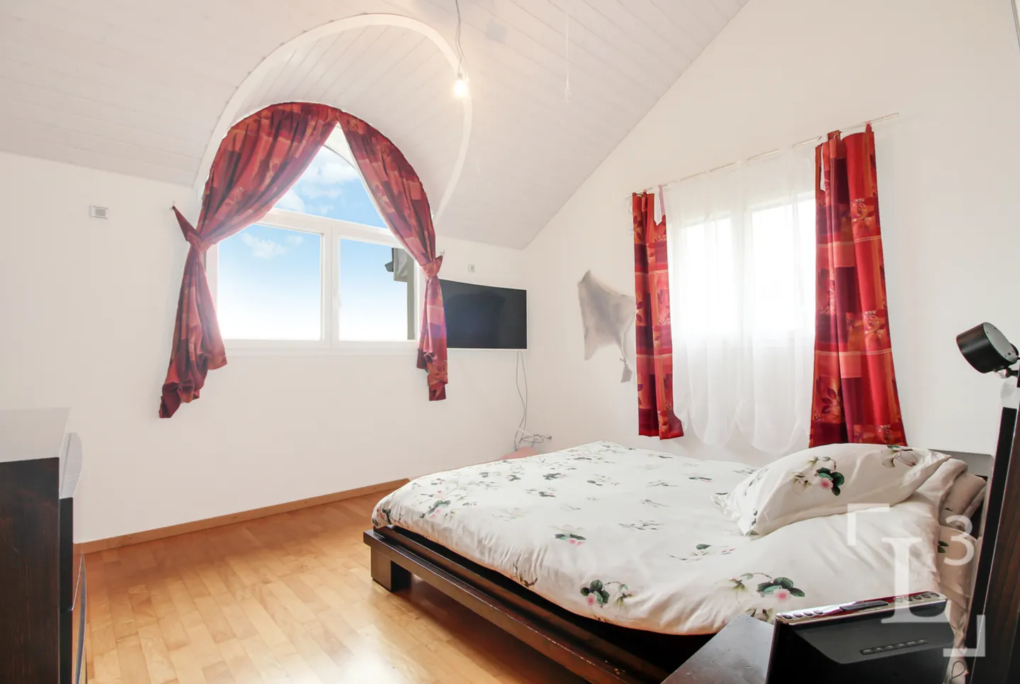 Rare! Villa familiale avec jardin proche du centre-ville de Rolle - Foto 10 di 13