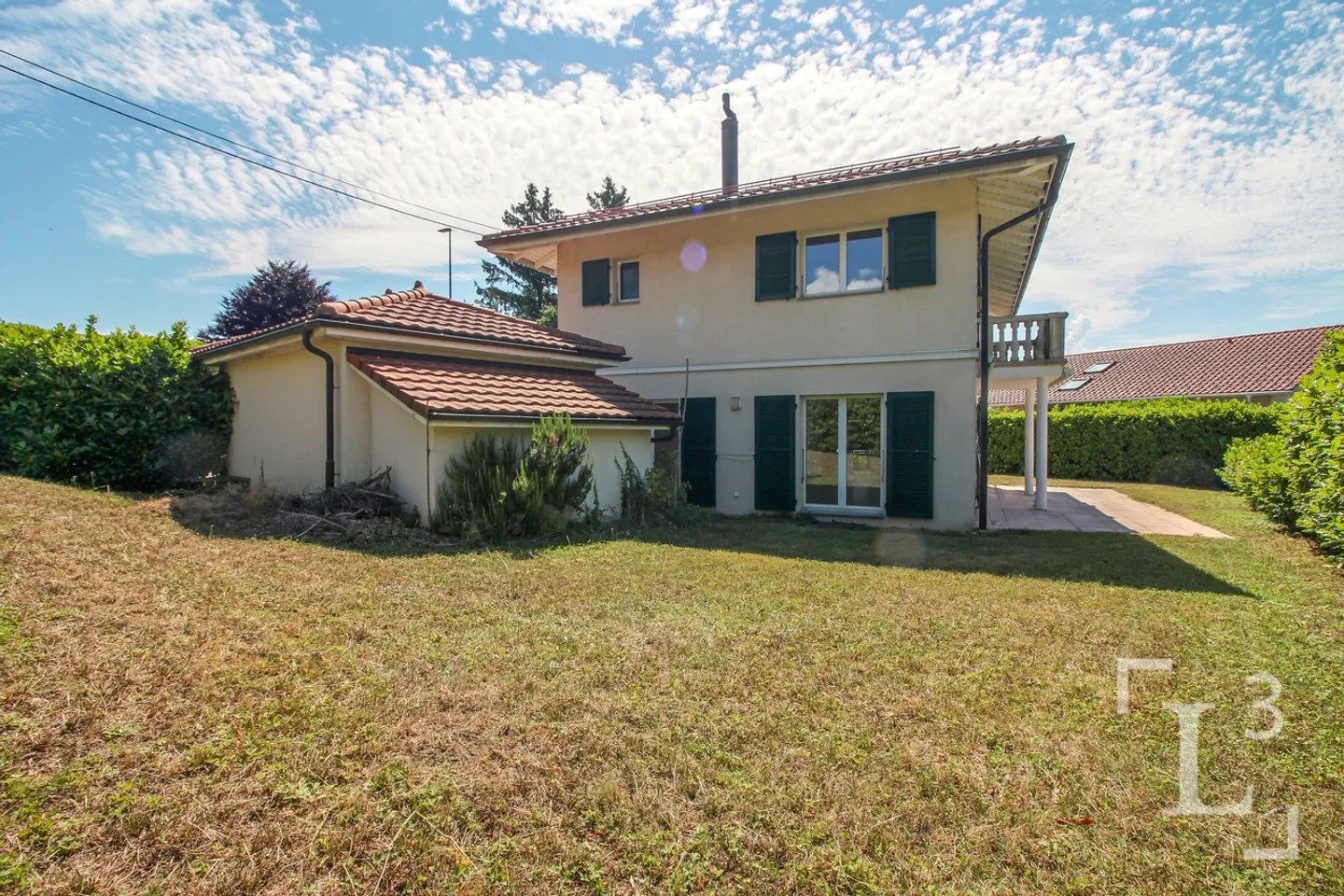 Villa individuelle avec jardin proche du centre-ville - Foto 4 di 13