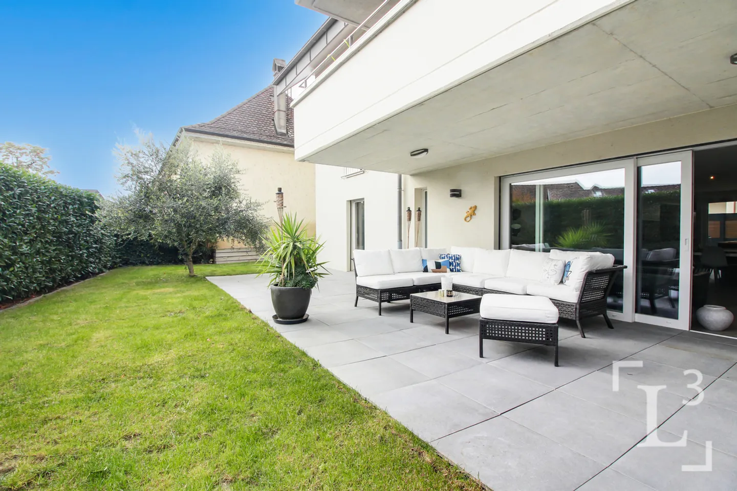 Standing! Appartement de 4.5 pièces avec jardin privatif - Photo 1 sur 13