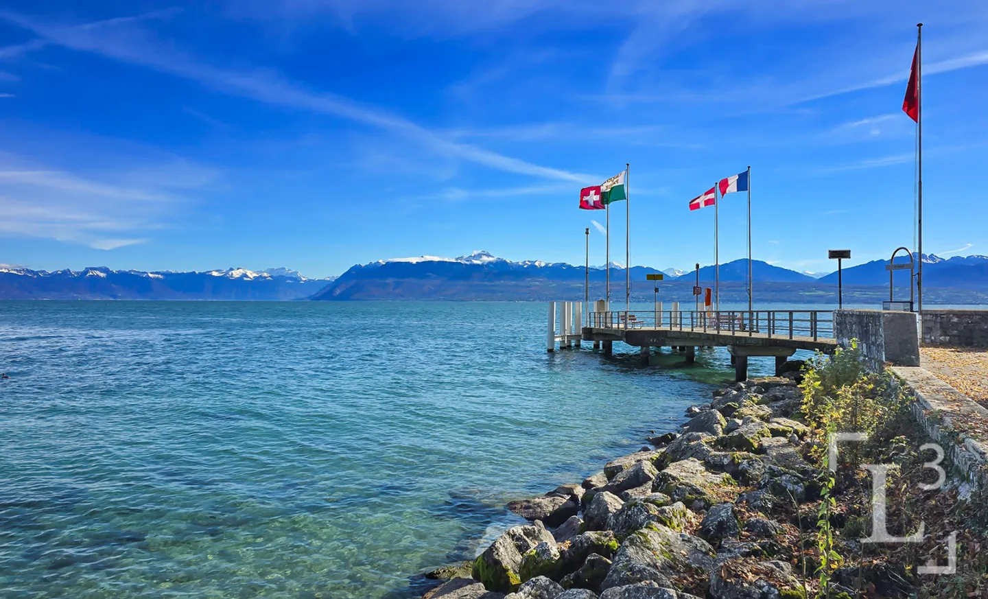 4.5 pièces de standing au coeur du vieux-bourg, à 100m du lac! - Foto 10 di 13