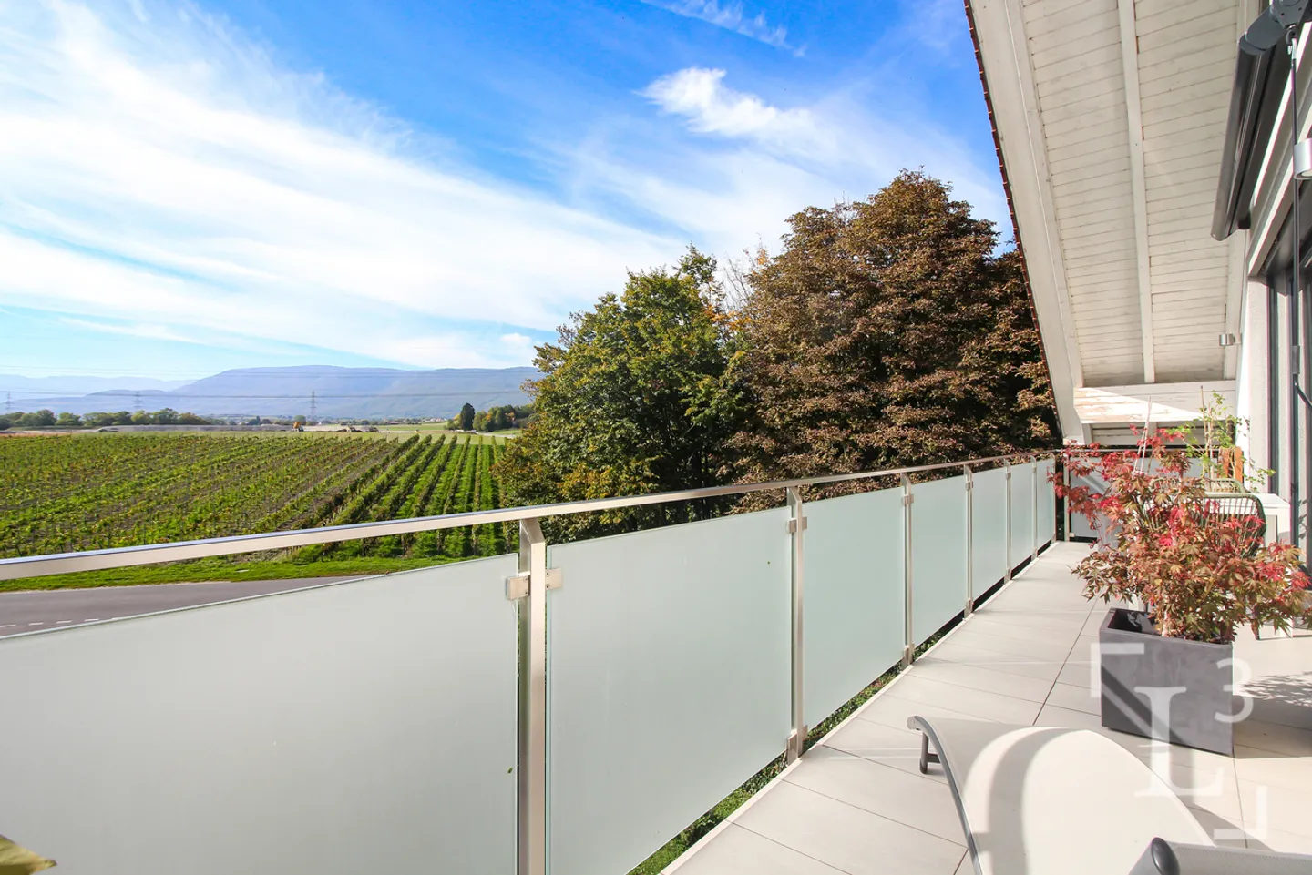 City center! Luxury 3.5 room penthouse with balcony - Photo 2 of 13