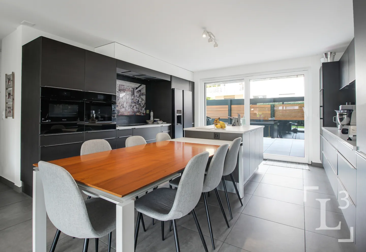 Stehend! 4.5-Zimmer-Wohnung mit privatem Garten - Foto 7 von 13