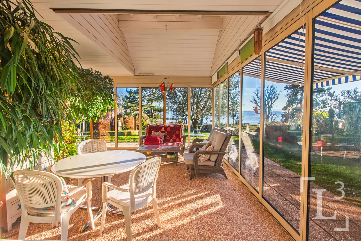 Villa sul lago con vista mozzafiato - Foto 9 di 13