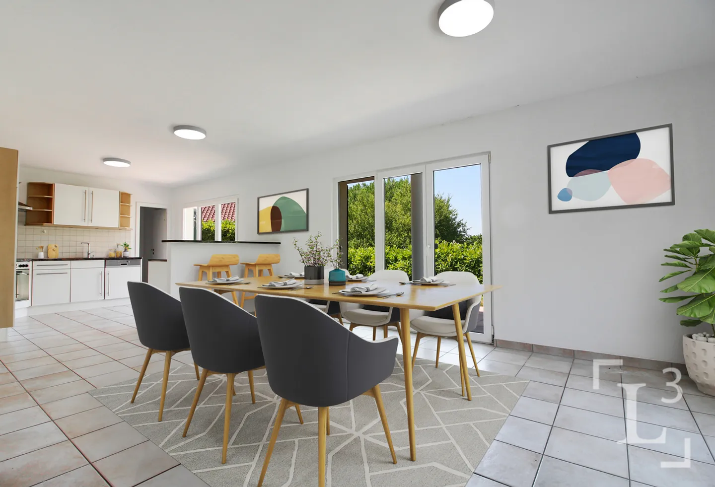 Individual villa with garden close to the city center - Photo 7 of 13