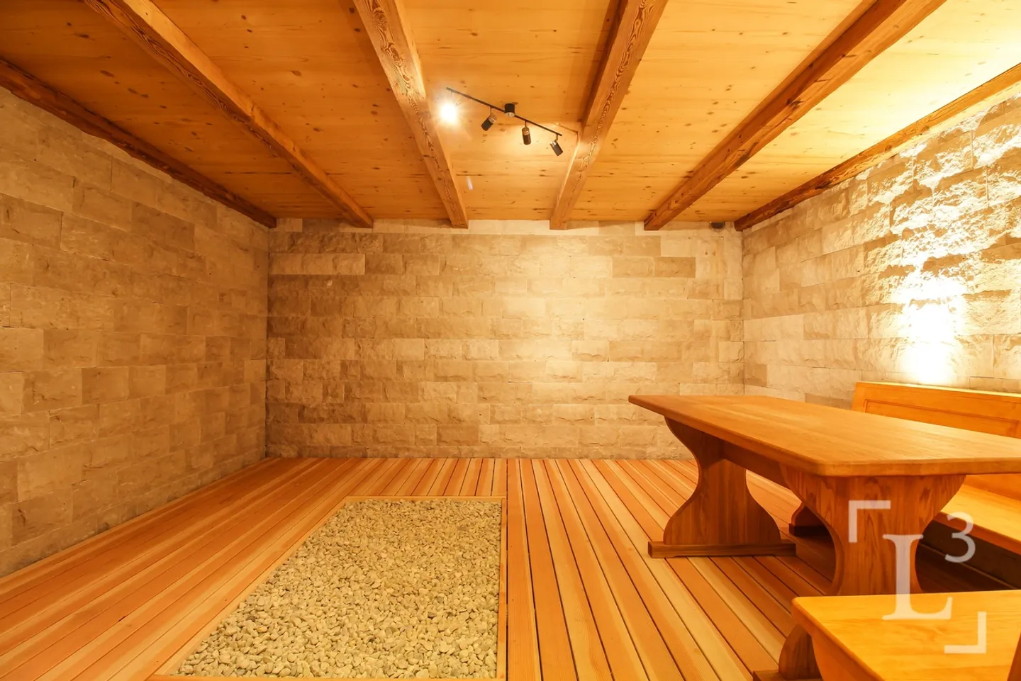 Individual villa with unobstructed view of the lake - Photo 11 of 13