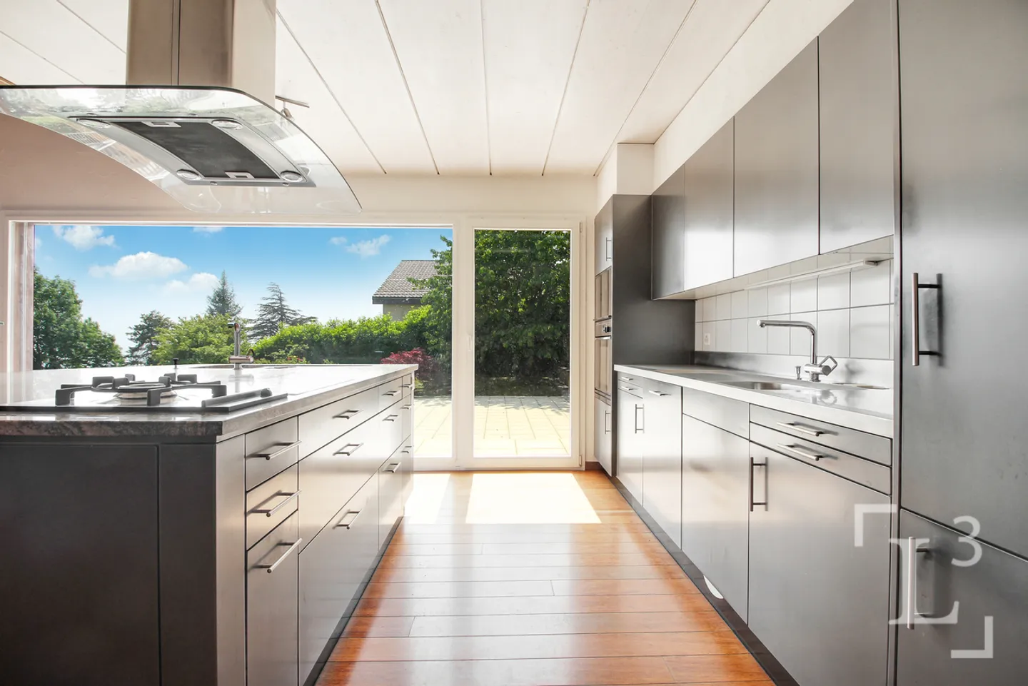 Geräumige Villa mit Seeblick - Foto 7 von 13