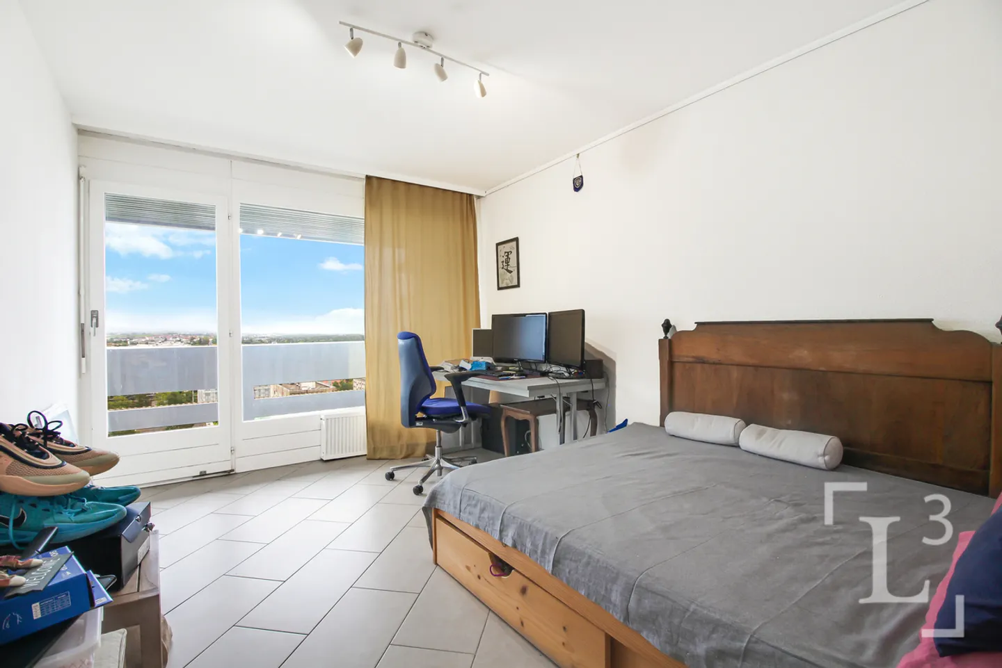 Lake view! 5.5 room apartment with balconies - Photo 12 of 13