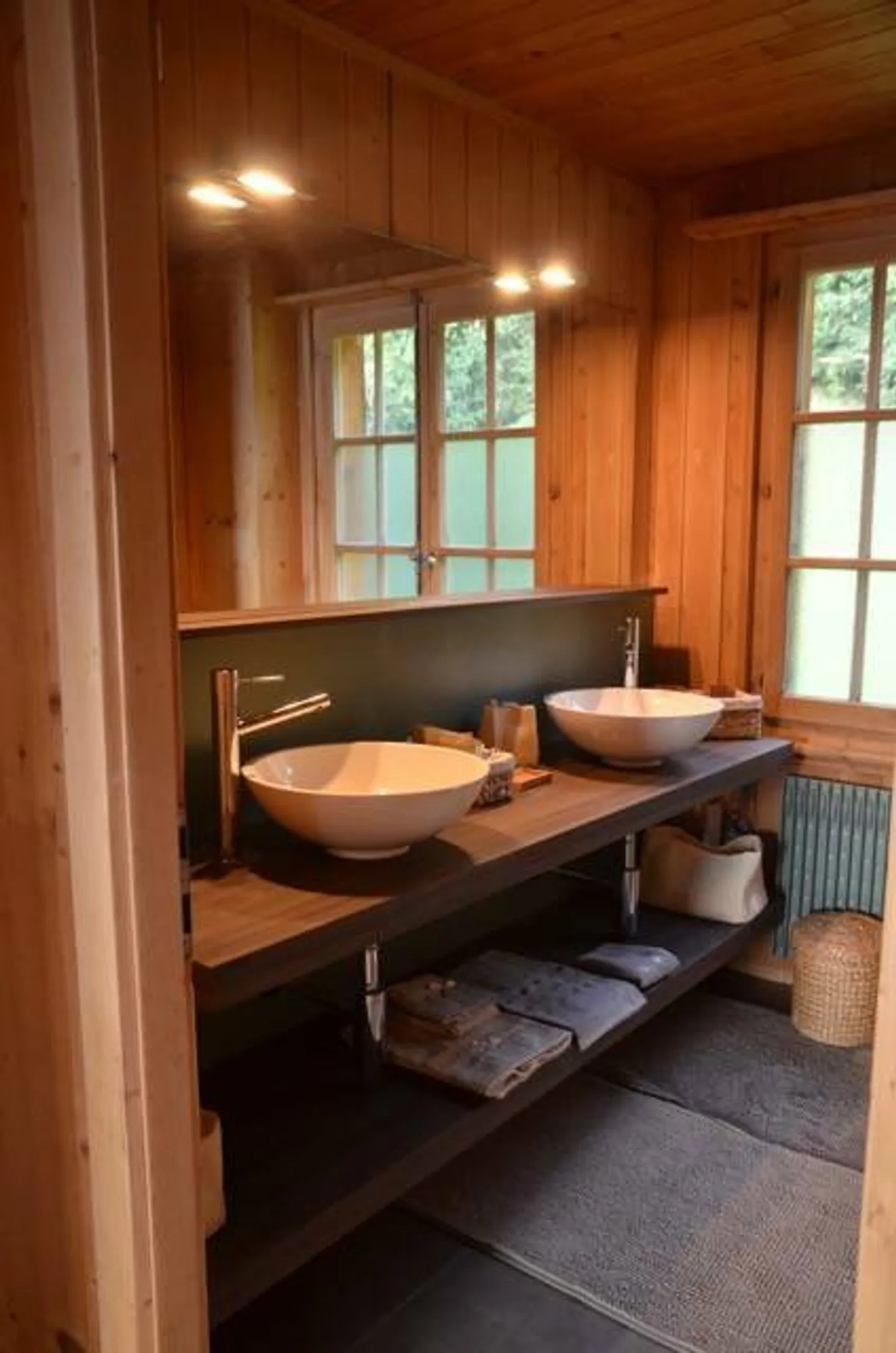 Un chalet de bois et d'âme, au bout du chemin - Photo 12 sur 13