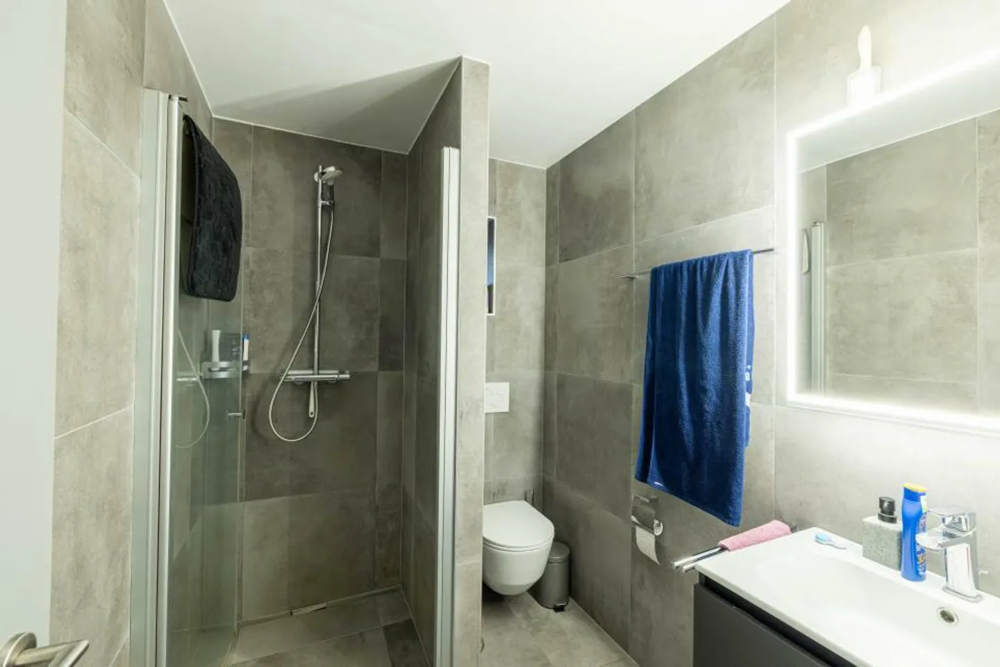 Mixed-use building with stable income - housing, commerce and parking - Photo 11 of 13