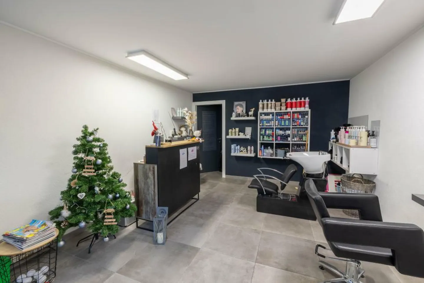 Mixed-use building with stable income - housing, commerce and parking - Photo 12 of 13