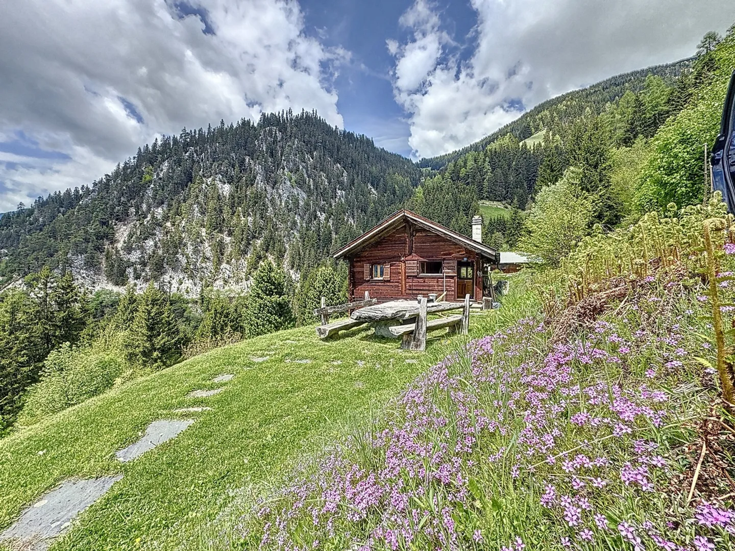 Sanctuaire alpin - autonomie, chaleur et évasion proche Verbier - Photo 1 sur 12
