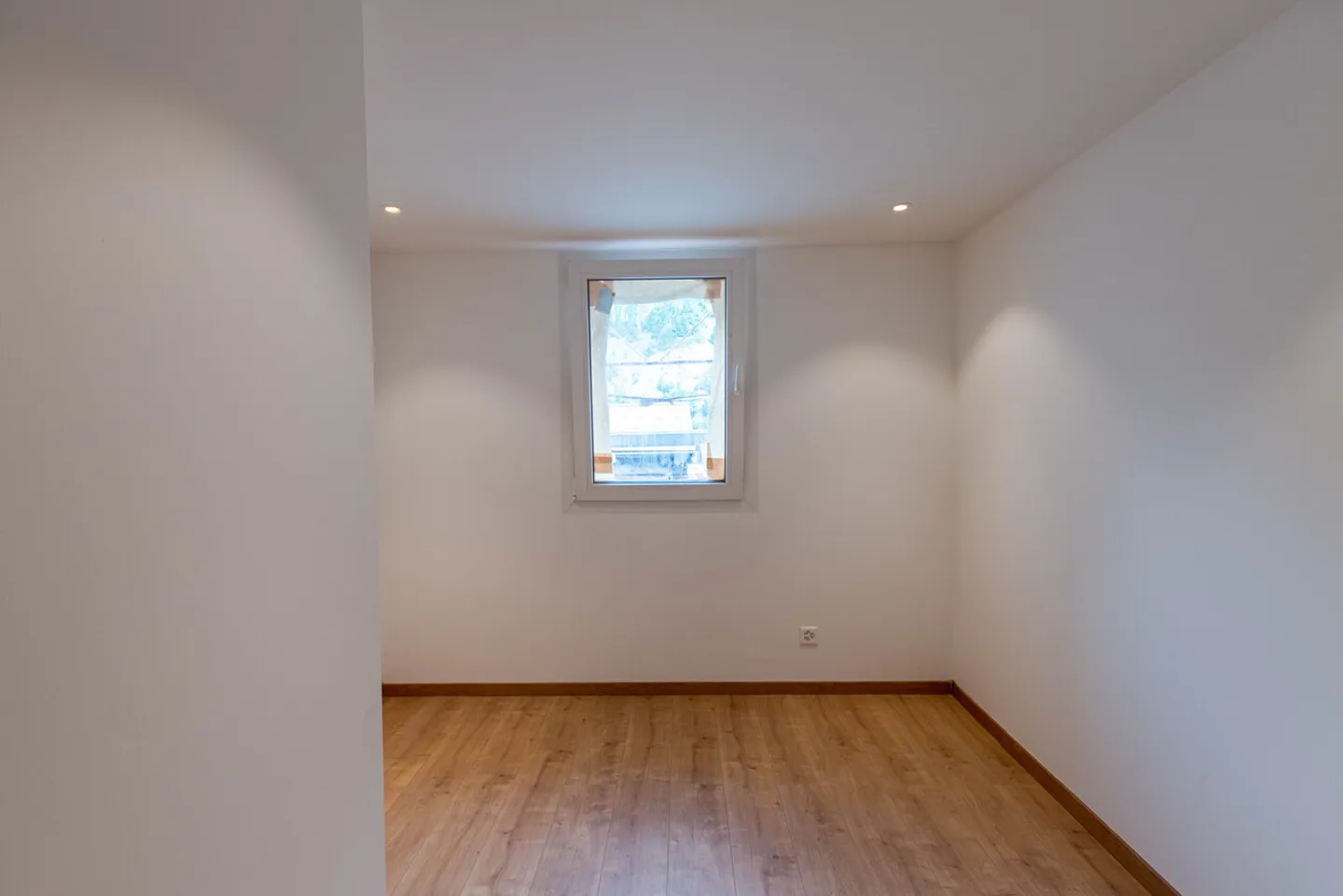 Confort et praticité : 3.5 pièces à louer à l'année - Photo 4 of 7