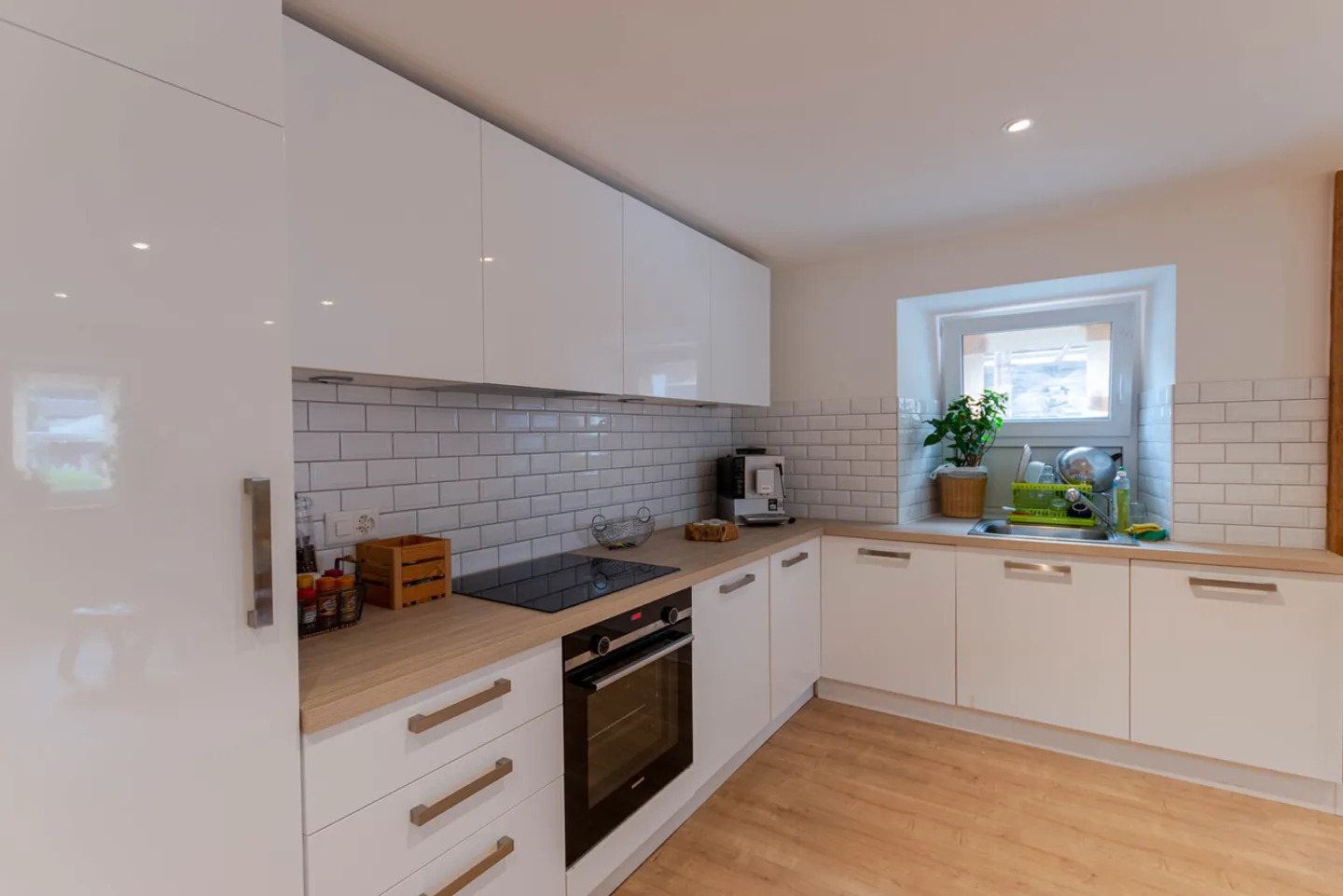 Confort et praticité : 3.5 pièces à louer à l'année - Photo 2 of 7