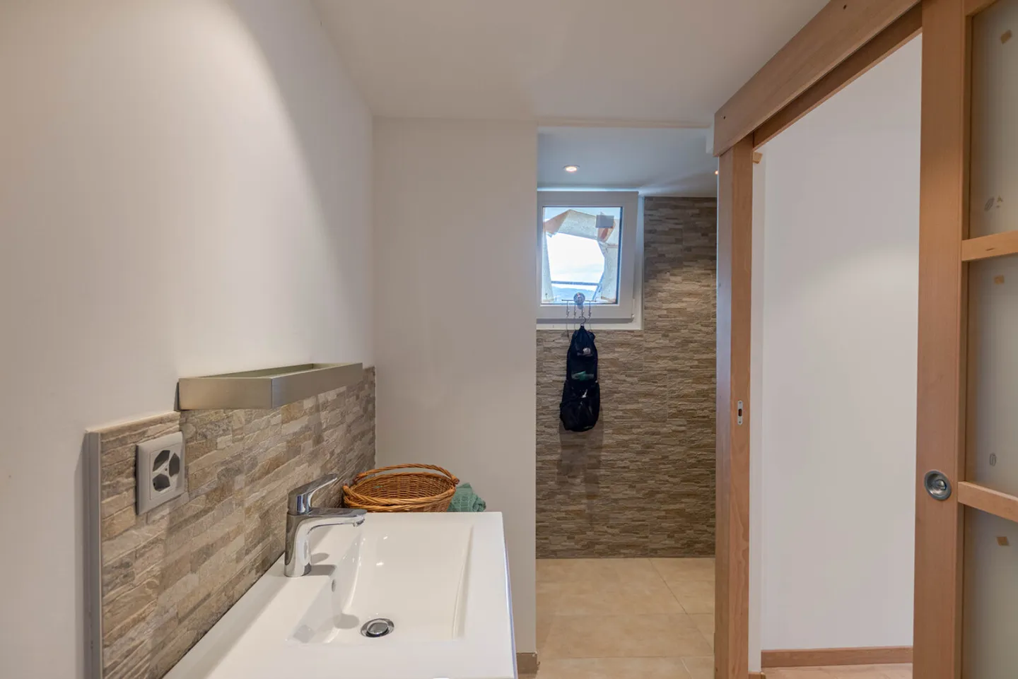 Confort et praticité : 3.5 pièces à louer à l'année - Photo 5 of 7